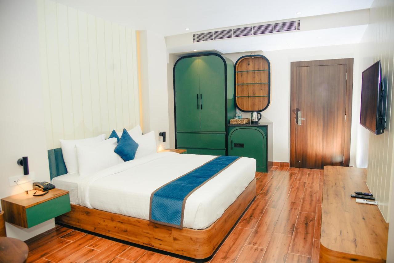 ديبروجاره The Convoy Hotel المظهر الخارجي الصورة