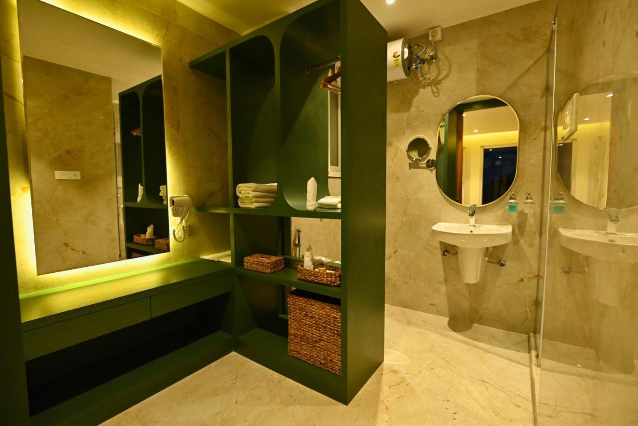 ديبروجاره The Convoy Hotel المظهر الخارجي الصورة