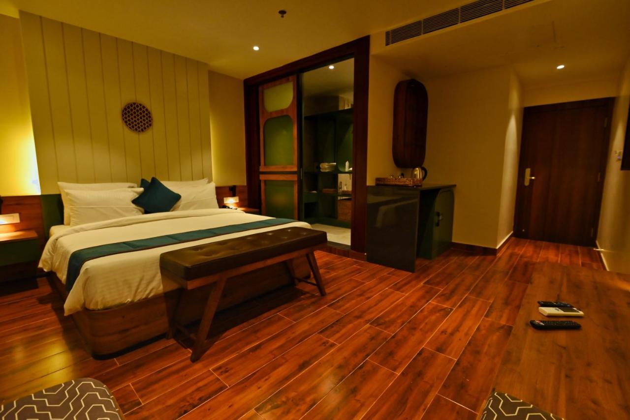 ديبروجاره The Convoy Hotel المظهر الخارجي الصورة